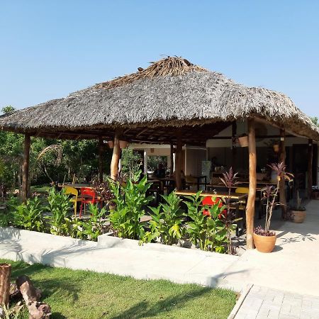 Pousada De Charme Formiga Ecolodge Mateiros Exterior foto